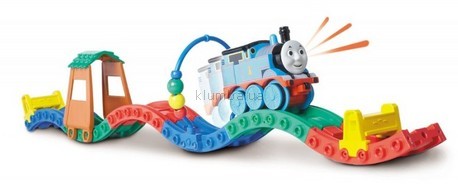 Детская игрушка Tomy Железная дорога-кольцо с Томасом