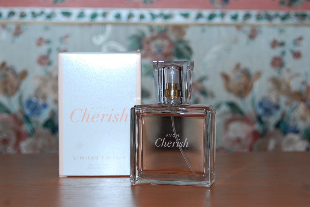 Вода avon cherish