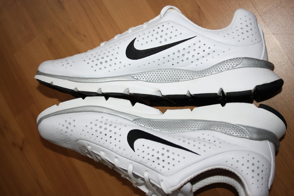 Nike sales zoom moire