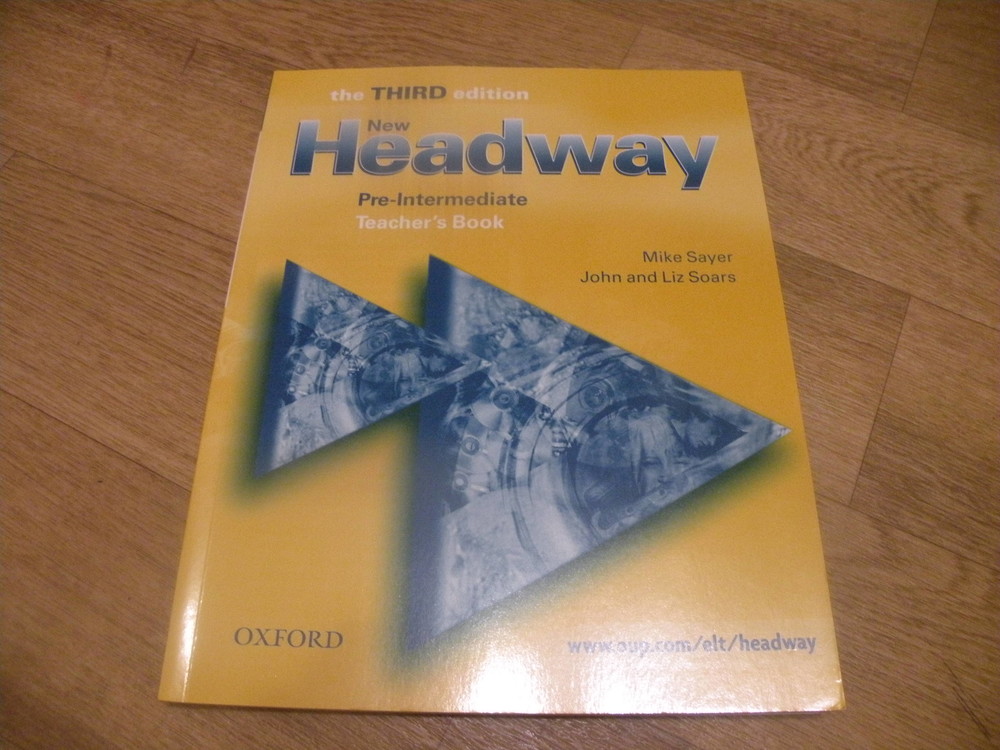 Headway teacher book intermediate. New Headway pre Intermediate 2th Edition. Учебник New Headway pre Intermediate. Headway 9.11 pre-Intermediate. Headway pre-Intermediate первое издание.