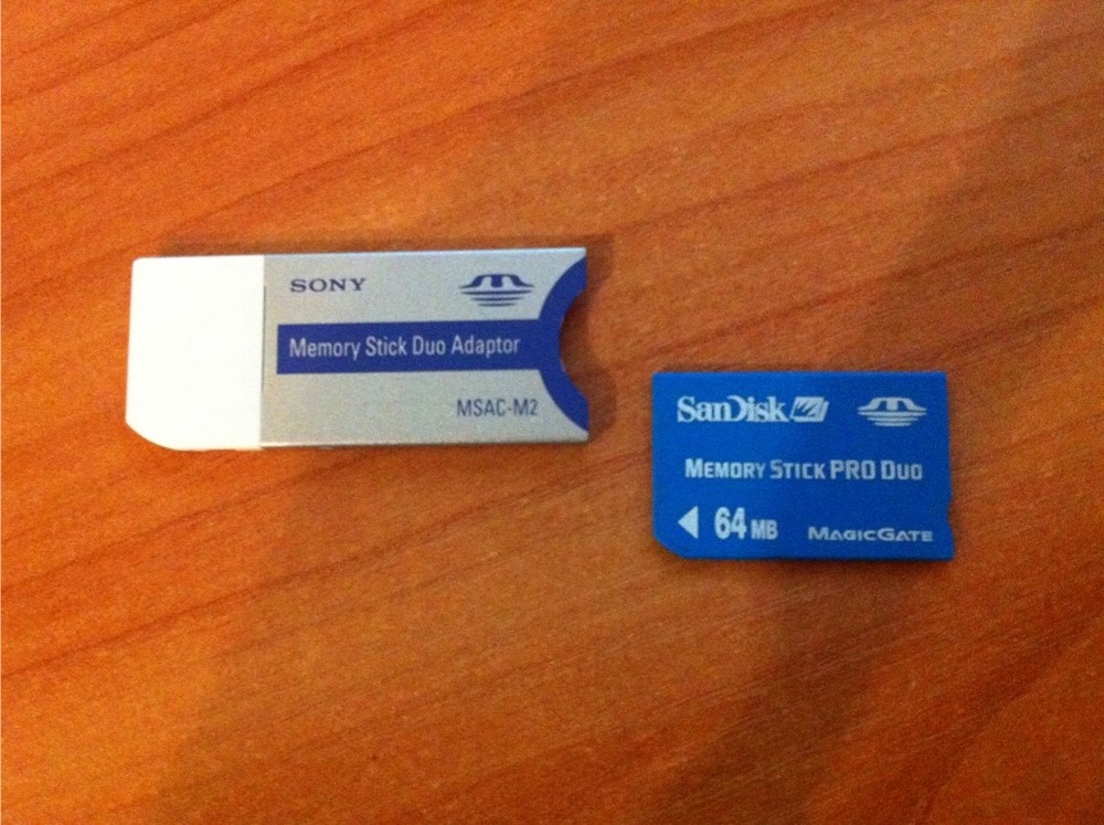 Карта memory stick duo. Memory Stick Pro Duo 64mb. Карта памяти Memory Stick. Флешка Мемори стик.