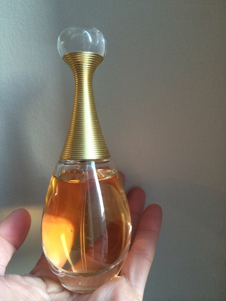 Духи жадор оригинал. Dior Jadore 50ml. Dior Jadore оригинал. Jadore Parfum Original. Жадор 20мл флакончик.