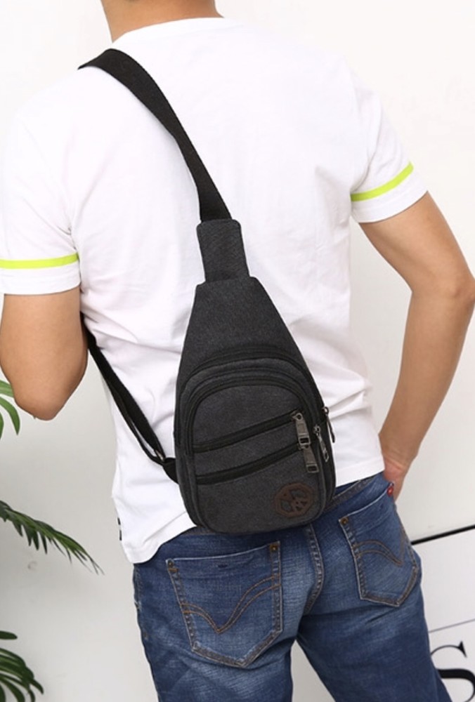 Как носить рюкзак на одном плече мужские