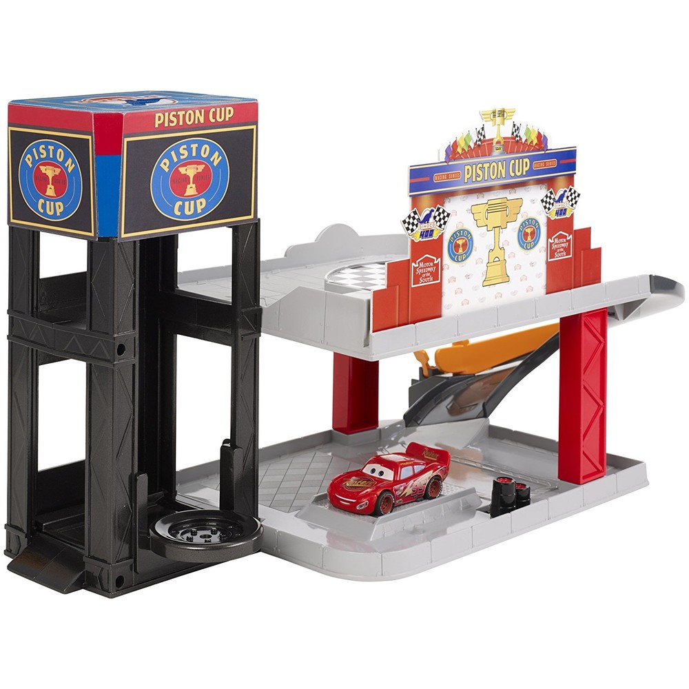 piston cup racing garage cars3 1150