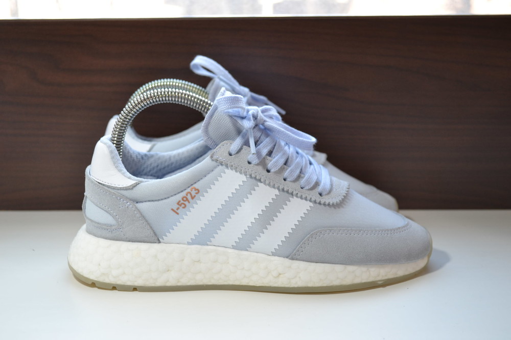Adidas da8800 sales