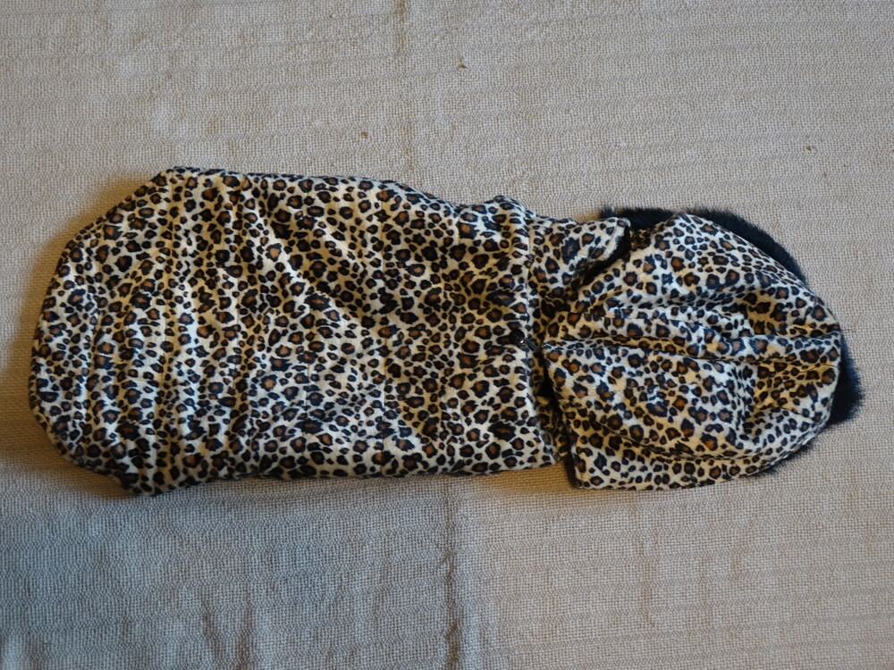 Двусторонняя курточка со съемным капюшоном для маленькой собачки pucci petwear xl. фото №1