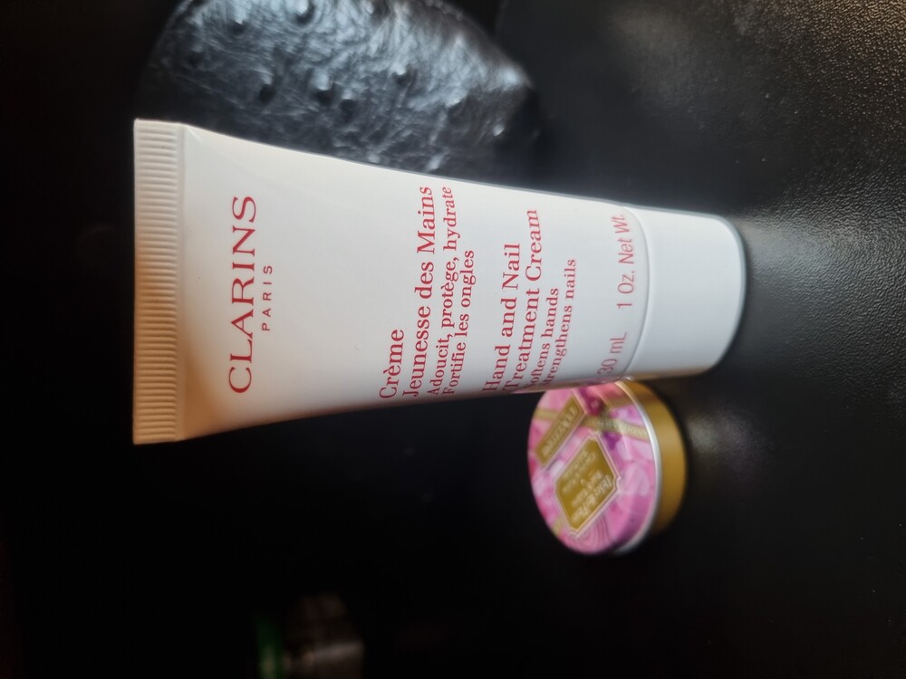 Clarins крем для рук фото №1