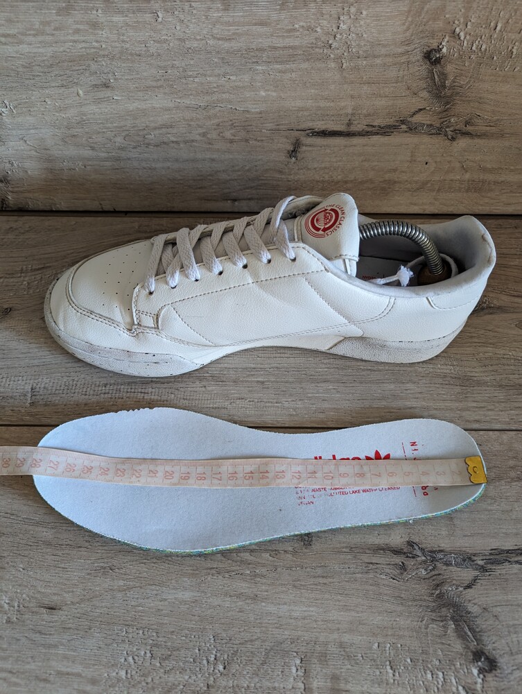 adidas continental 80 vegan cloud 44 28 1400