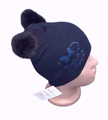 Очень красивая двойная шапочка с натуральными помпонами, осень/весна