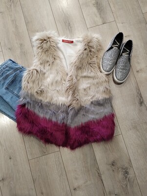 Хутряна желетка