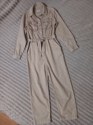 Стильный комбинезон р 8-9 лет