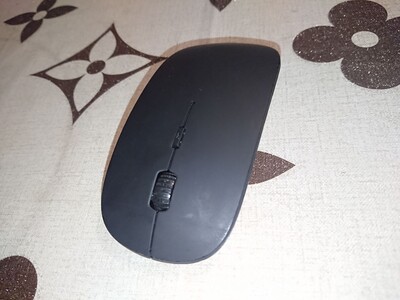 Комп'ютерна бездротова блютуз мишка (миша) на батарейках з вимикачем!